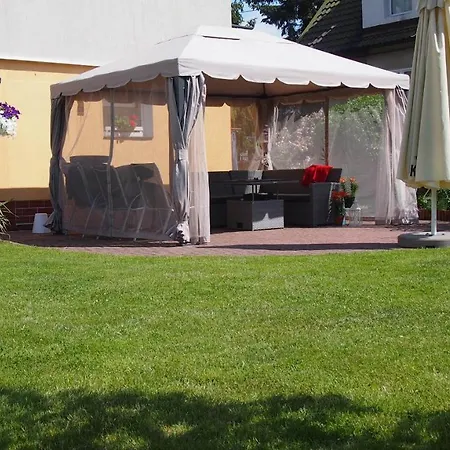 Pod Jabłonią Mikoszewo